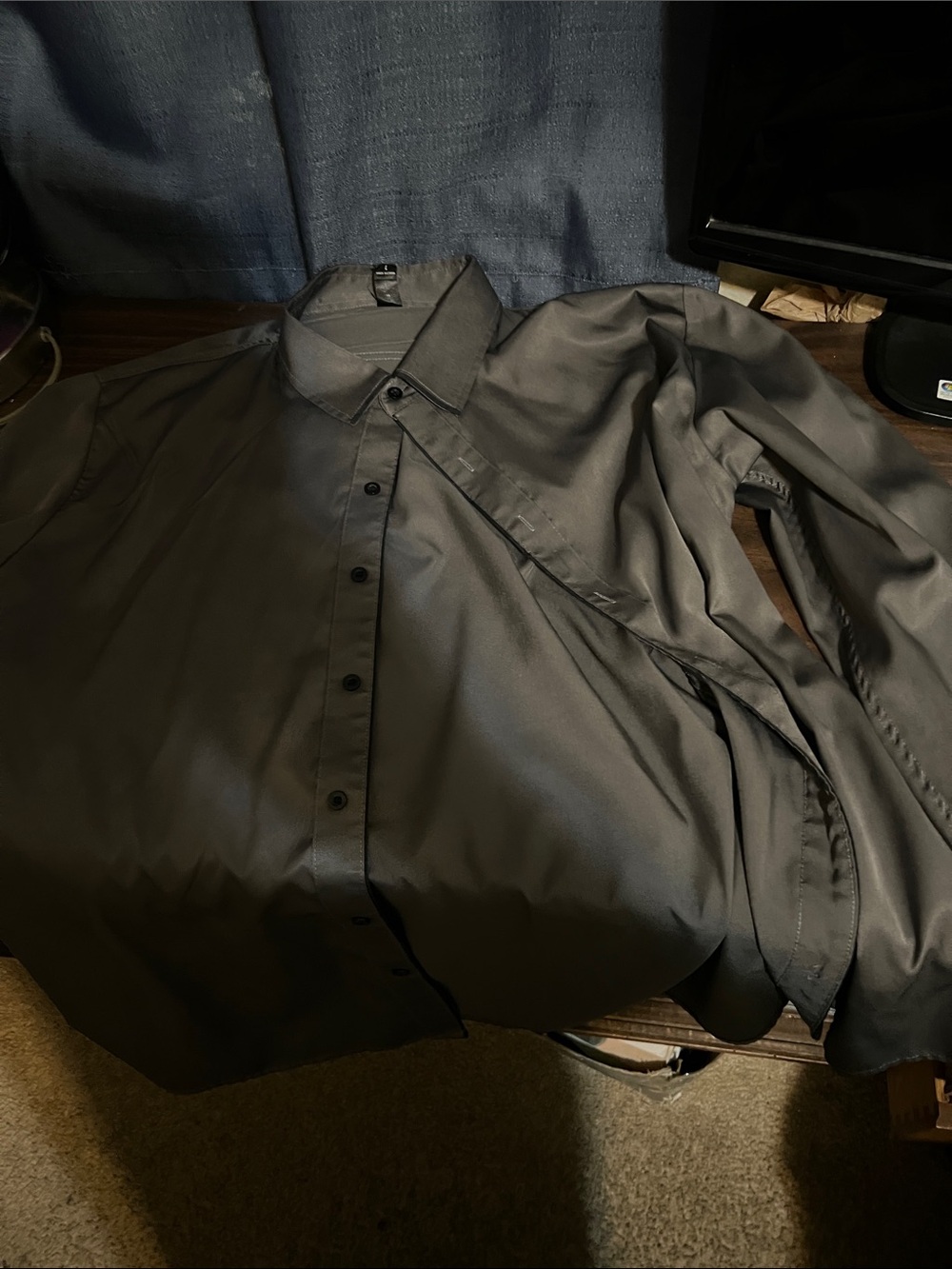 SHEIN Black Satin-Look Long Sleeve Dress Shirt